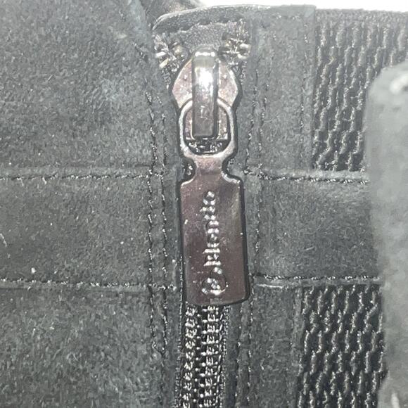 Blondo Liberata Black Suede Waterproof Wedge Ankle Boots Sz 8 Mid Heel Booties - Picture 11 of 13